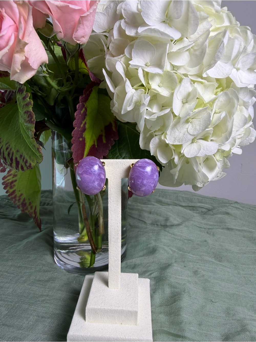 Joan Rivers Vintage Purple Faux Amethyst Resin Cabochon Clip On Earrings